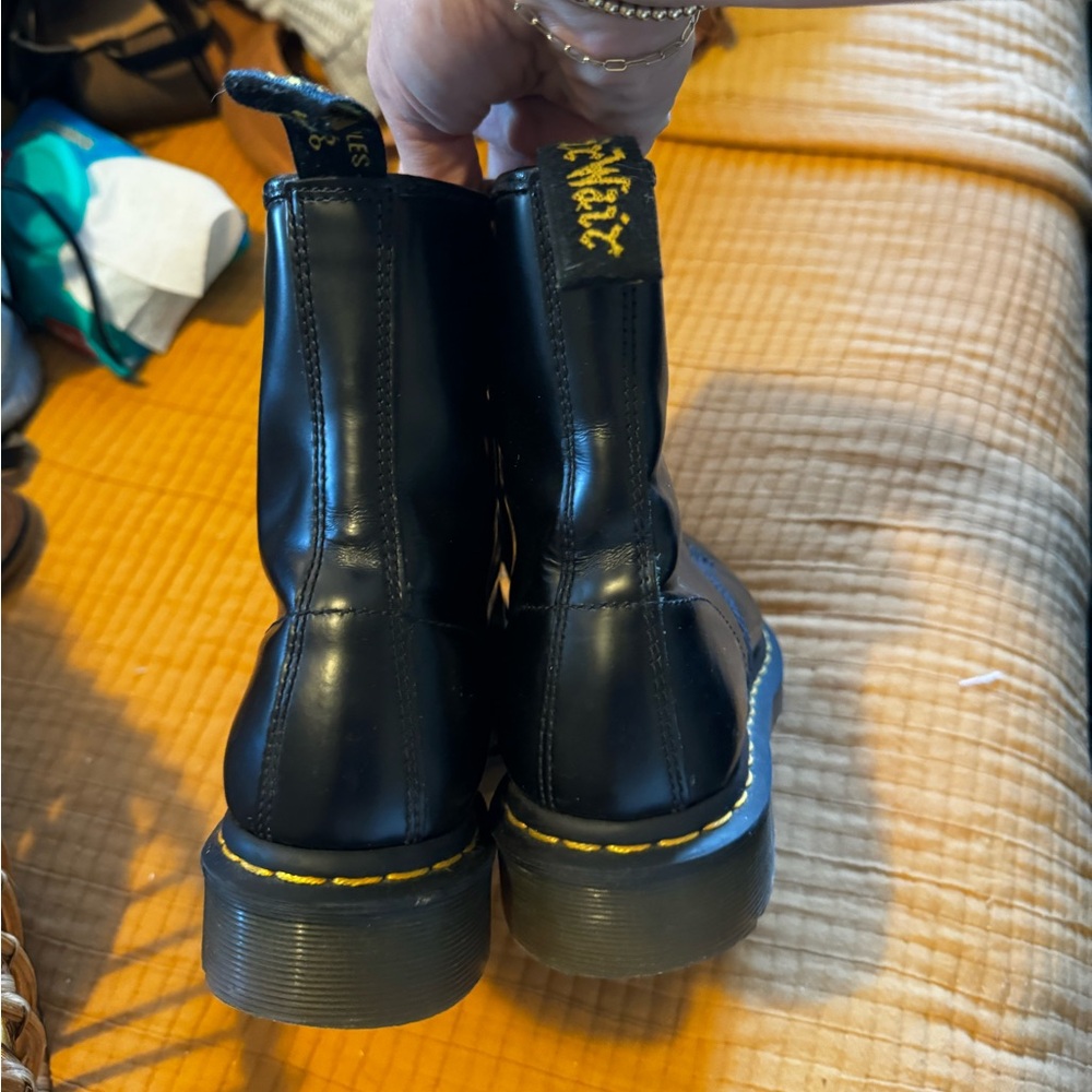Doc martens 1460 WOMEN'S SMOOTH LEATHER LACE UP BOOTS